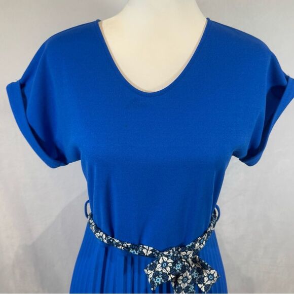 Elizabeth & Nicole royal blue belted pleated skirt flowy midi dress size medium - Picture 2 of 7